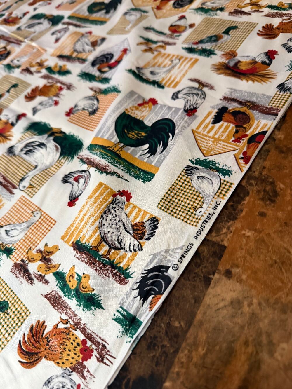 Vintage Springs Industries Country Farm Fabric Roosters, Hens, Ducks- 5.2 Yards